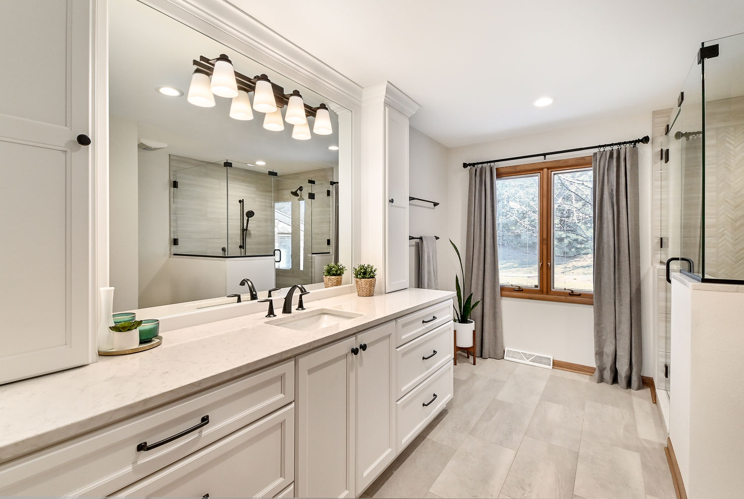 bathroom-remodeler